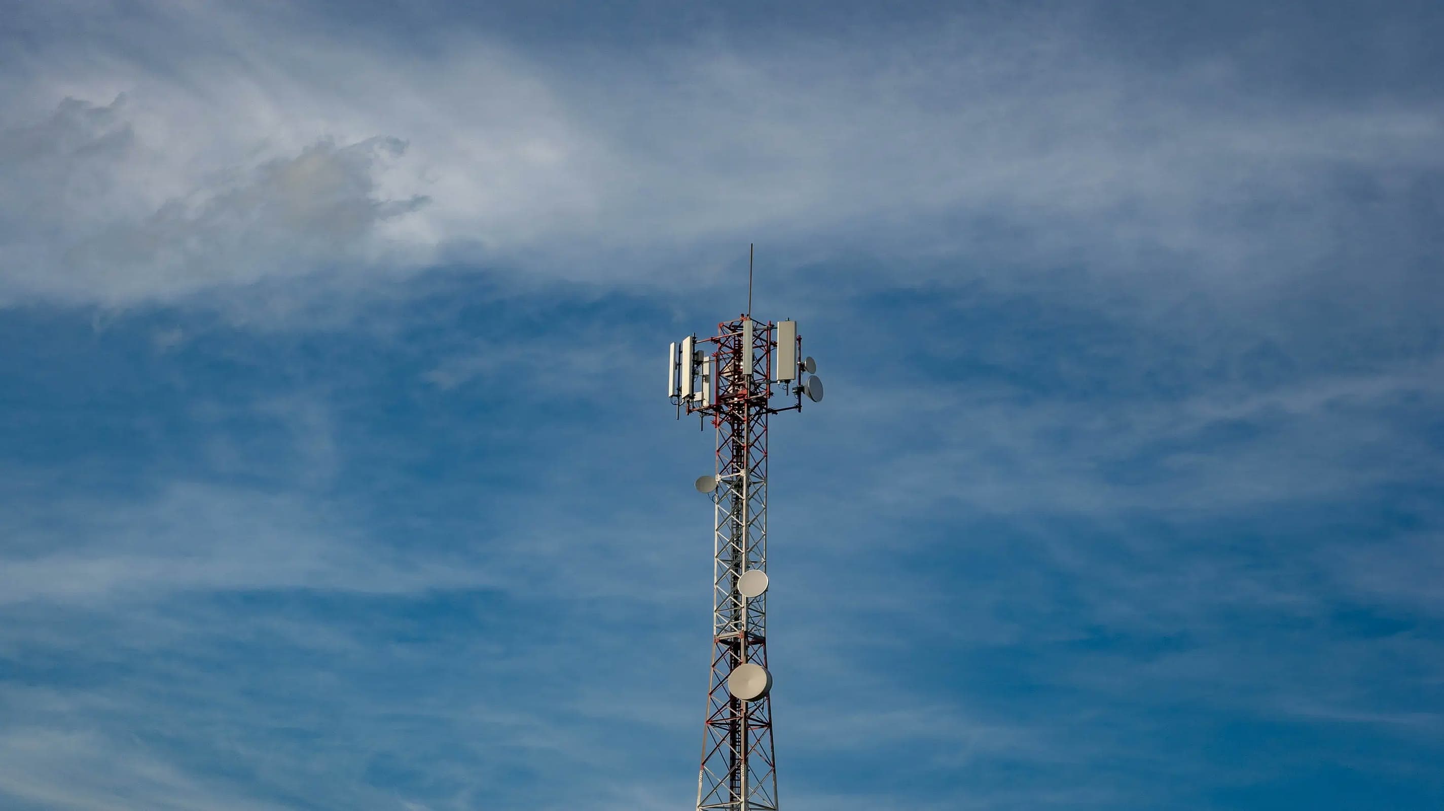 Telecom & Towers